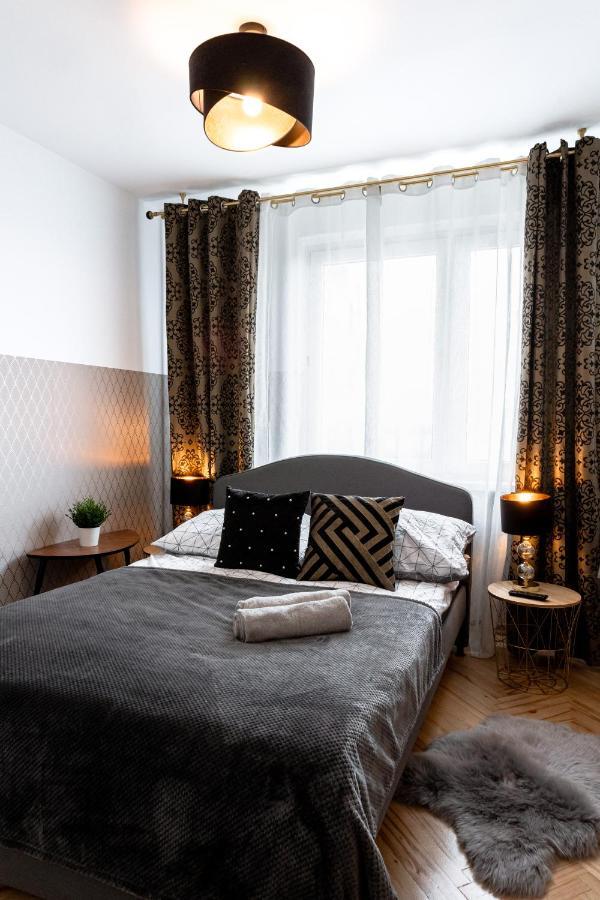 Clicktheflat Conrada Apart Rooms Varšava Exteriér fotografie
